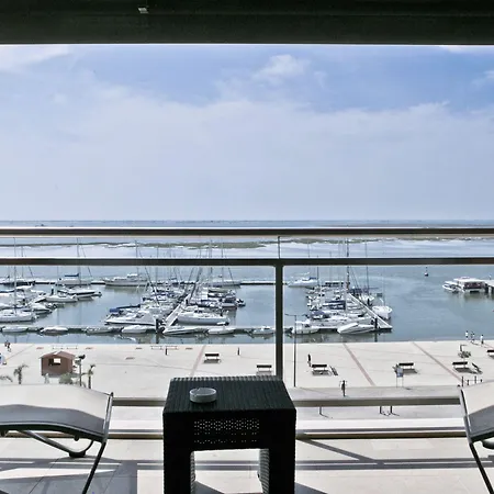 Real Marina & Ξενοδοχείο