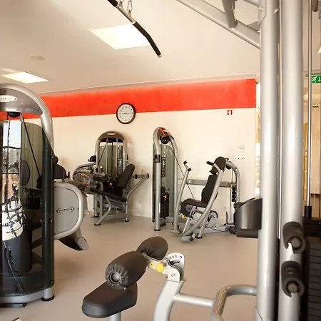 Real Marina & 5* 오양