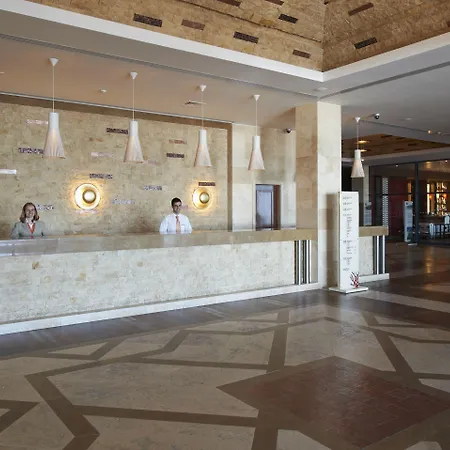Hotel Real Marina &