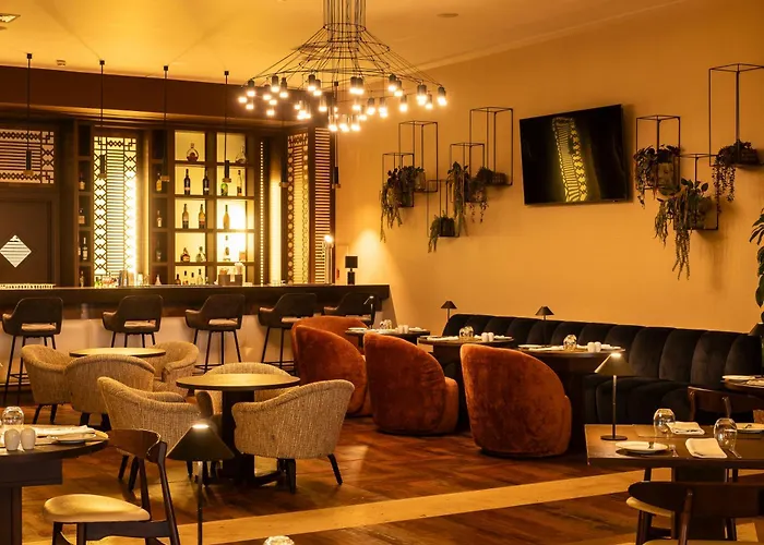 Real Marina & Hotel 5*