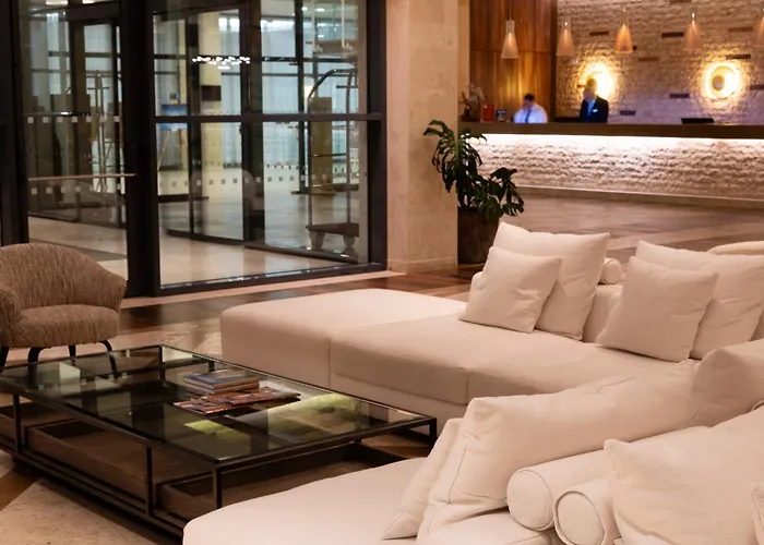 Real Marina & 5* Olhão