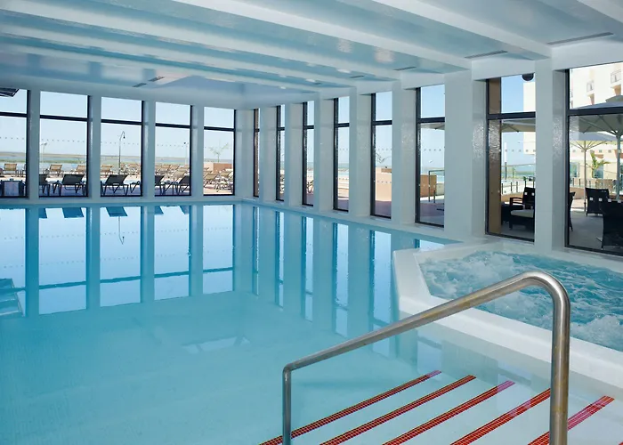 Real Marina & Hotel 5*