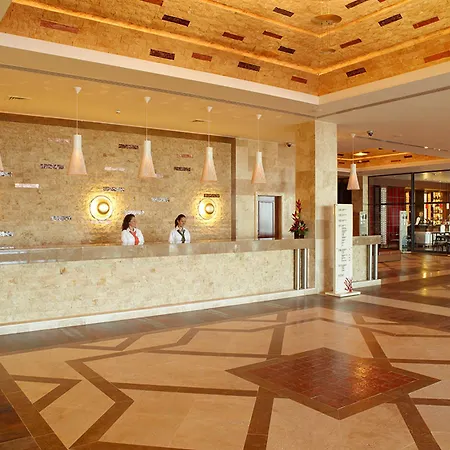 Hotell Real Marina & 5*