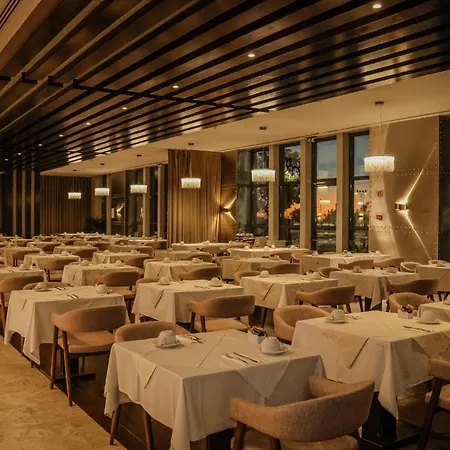 Real Marina & 5* Olhao